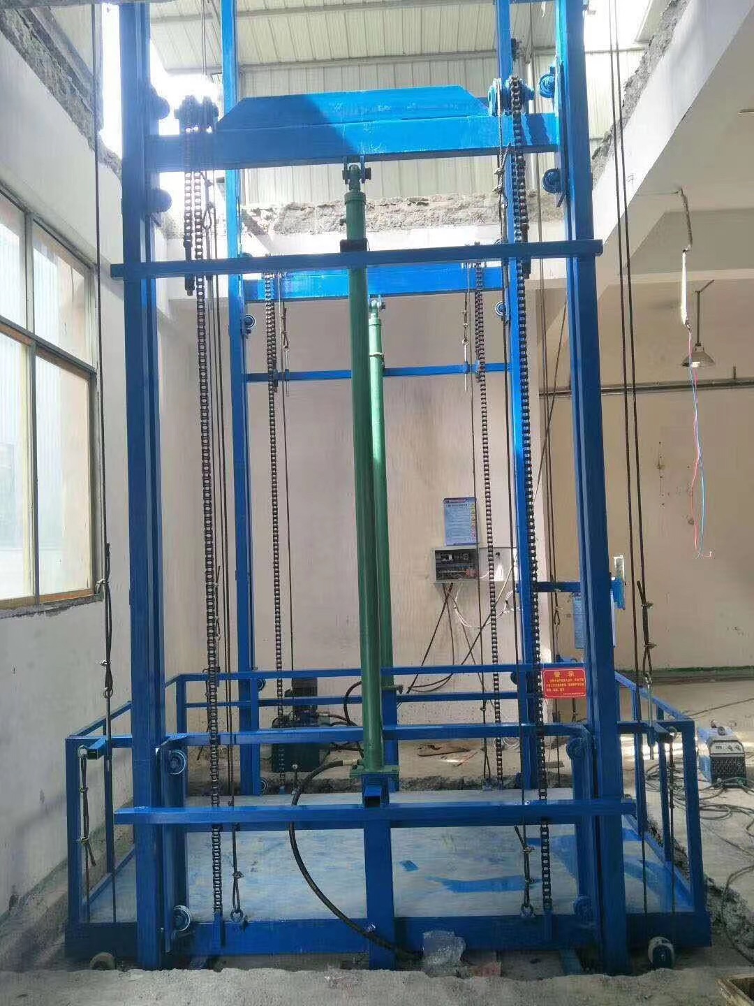 西安高陵县液压升降货梯生产安装厂家