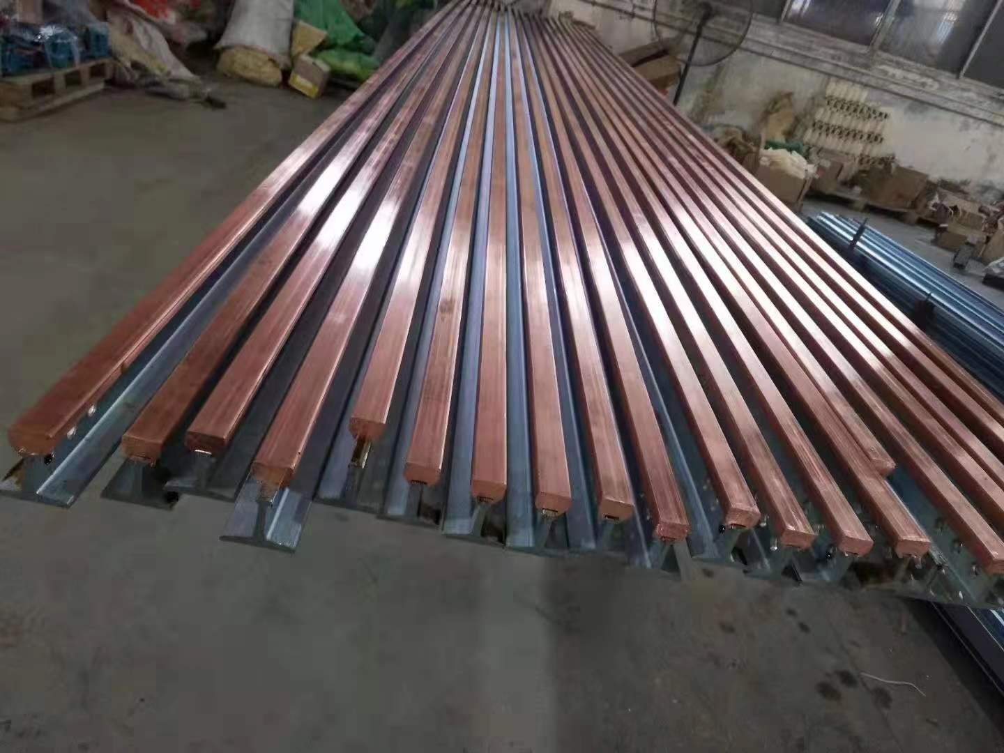 钢体滑线