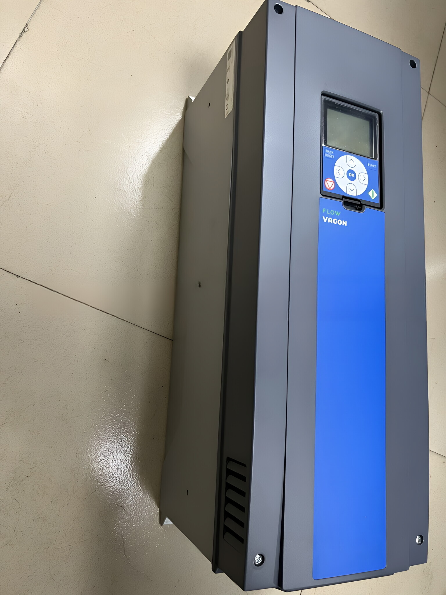 530bcadd1da846bda7408643bf8644ab(5)