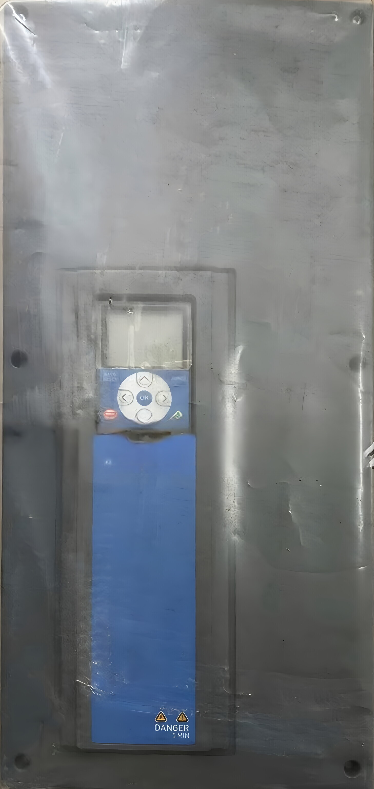 ded10d773fff47e3a5d3a2732b19b095(4)