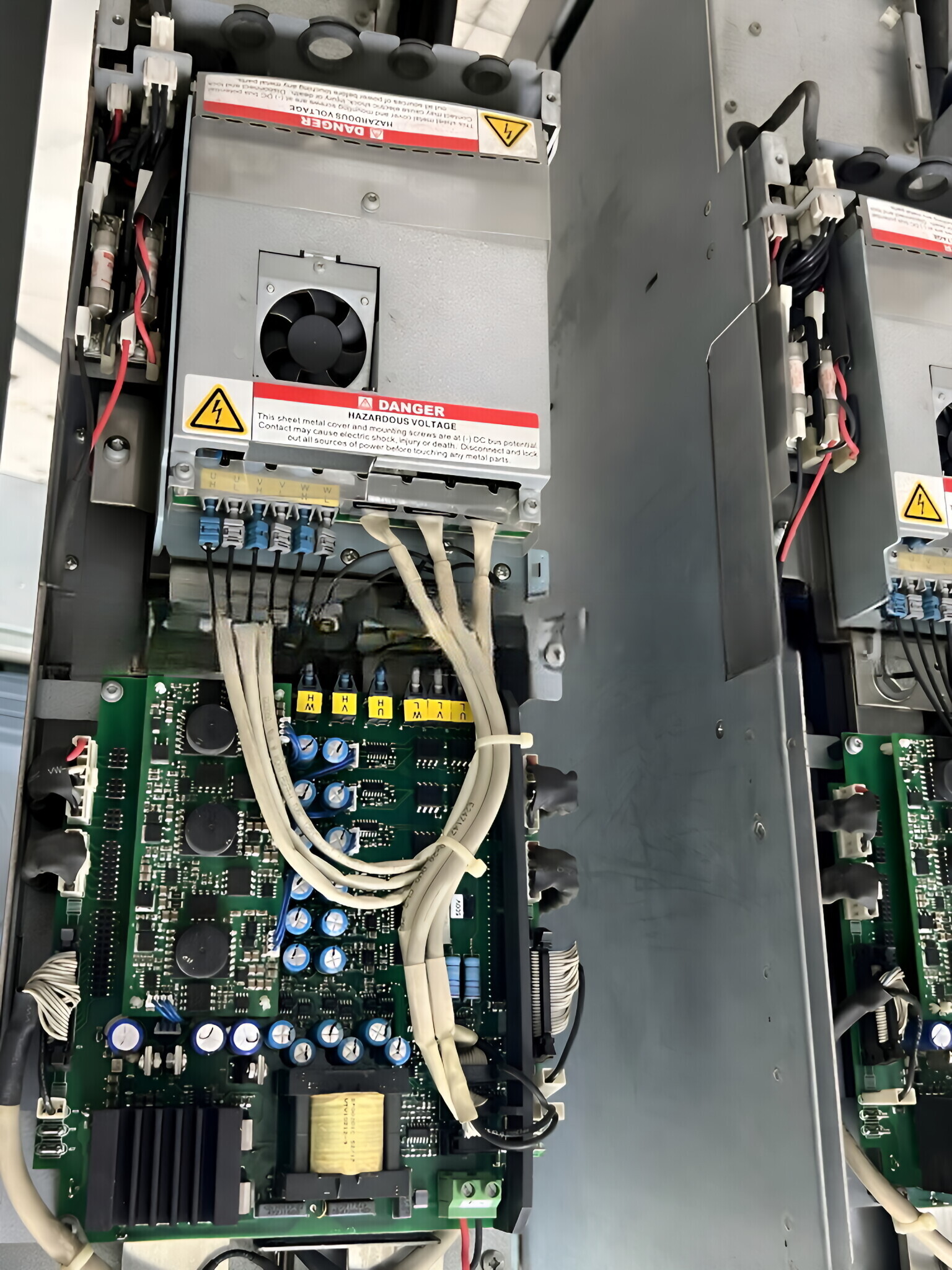 0724f3adee3c4f43a737a25020de013c(5)