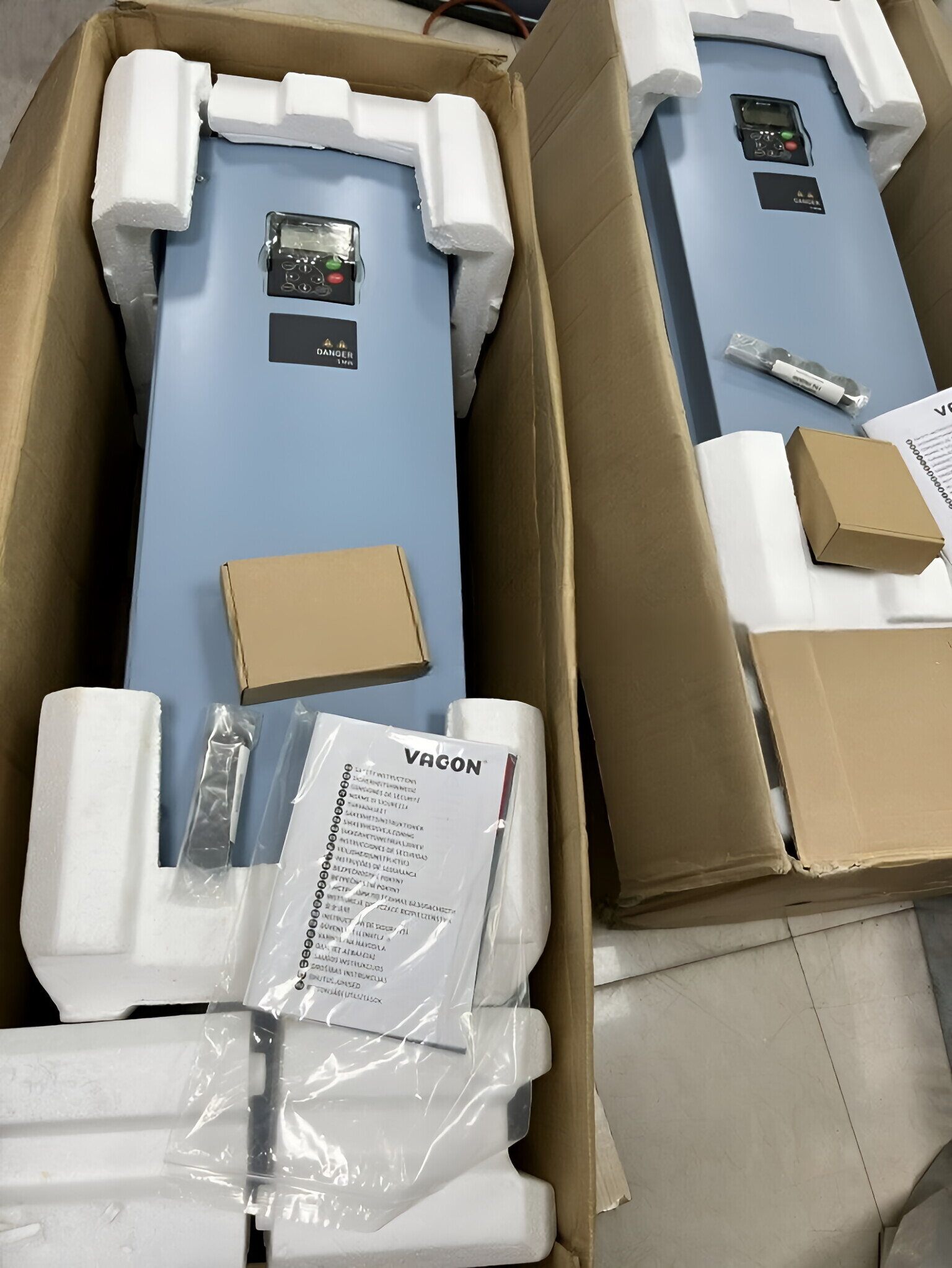 Danfoss丹佛斯伟肯VACON全新变频器NXI01685