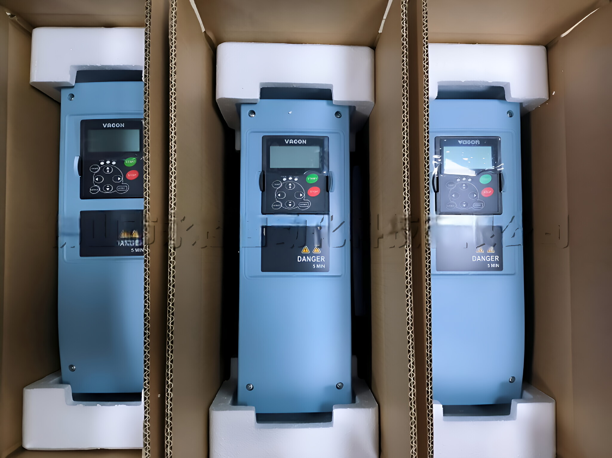 VACON伟肯变频器NXS00385