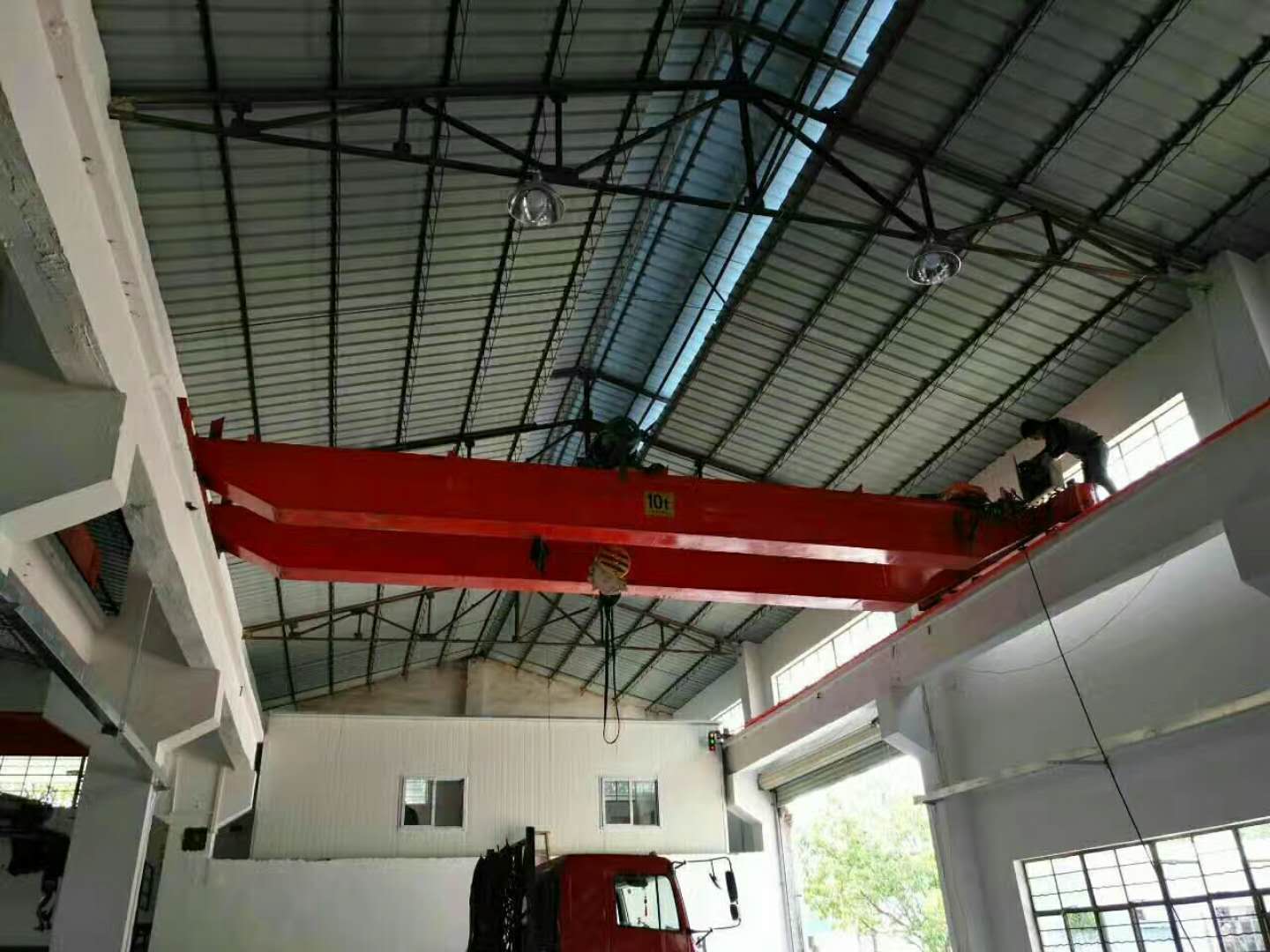 双梁桥式起重机