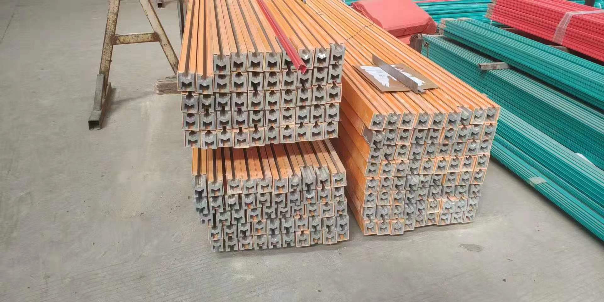 河南长垣单极滑线厂家直销